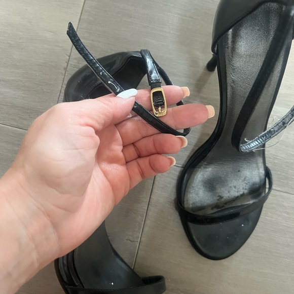 Stuart Weitzman Black Patent Leather Nudist size 6 - Picture 3 of 8